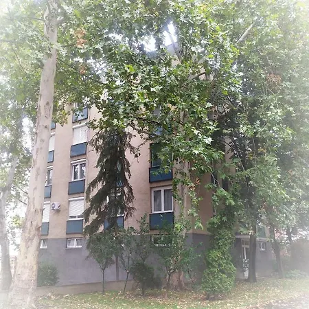 Kockahaz Apartman Apartamento *