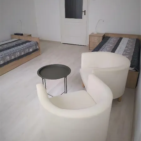 Kockahaz Apartman *